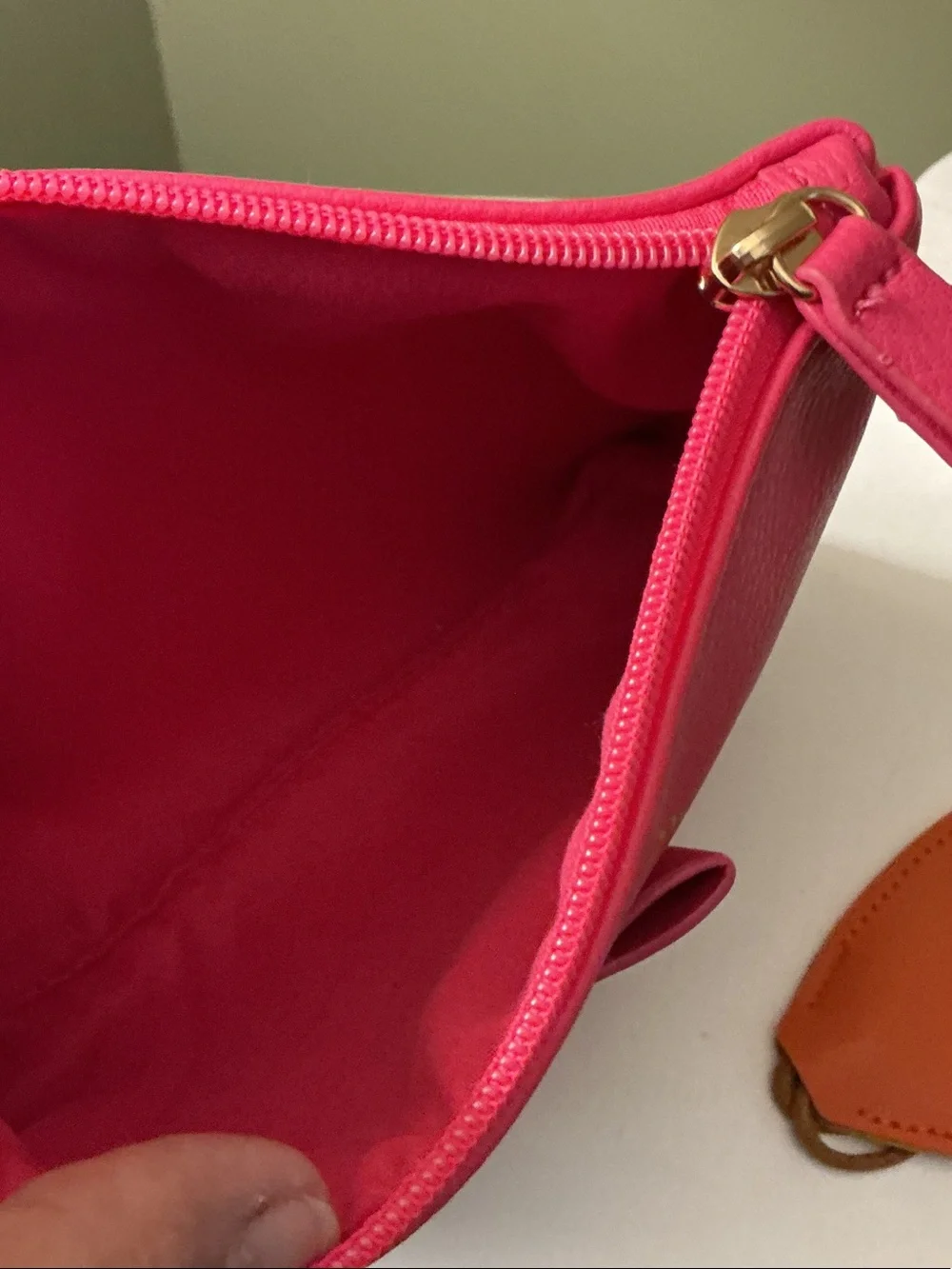 Simply Southern Hot Pink Cosmetic Pouch with Orange Leather Tag Initial “L” EUC